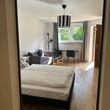 Am Waldrand - Nähe Flughafen&tum Apartment Freising